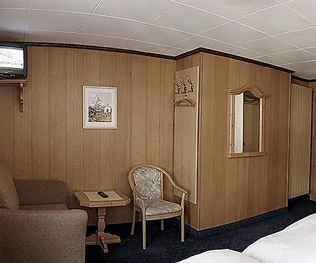 Petit Helvetia Budget 2* 체르마트