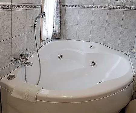 호텔 Petit Helvetia Budget 2*