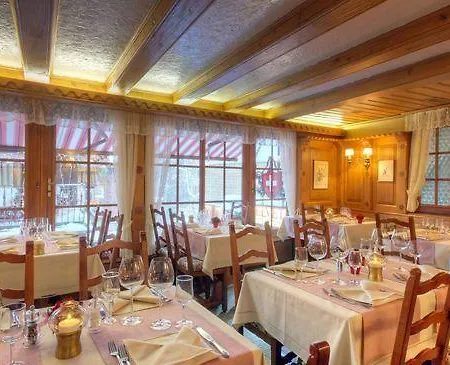 Hotell Petit Helvetia Budget 2*